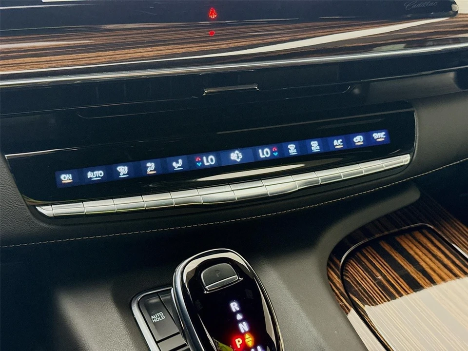 2024 Cadillac Escalade 5th Gen - Image 12 of 21