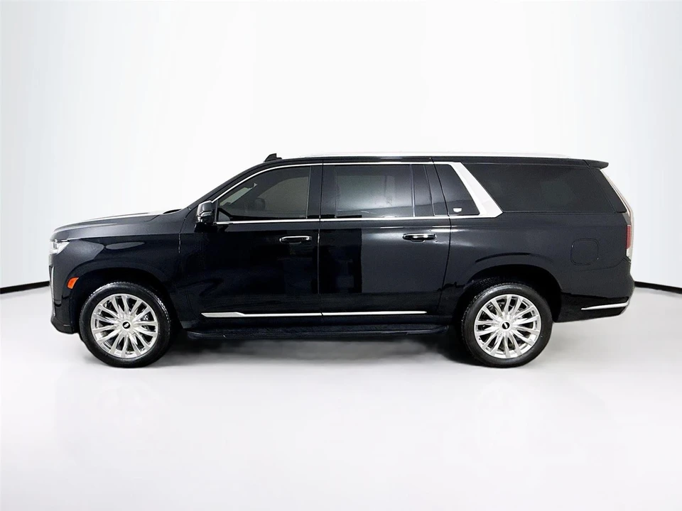 2024 Cadillac Escalade 5th Gen - Image 12 of 14