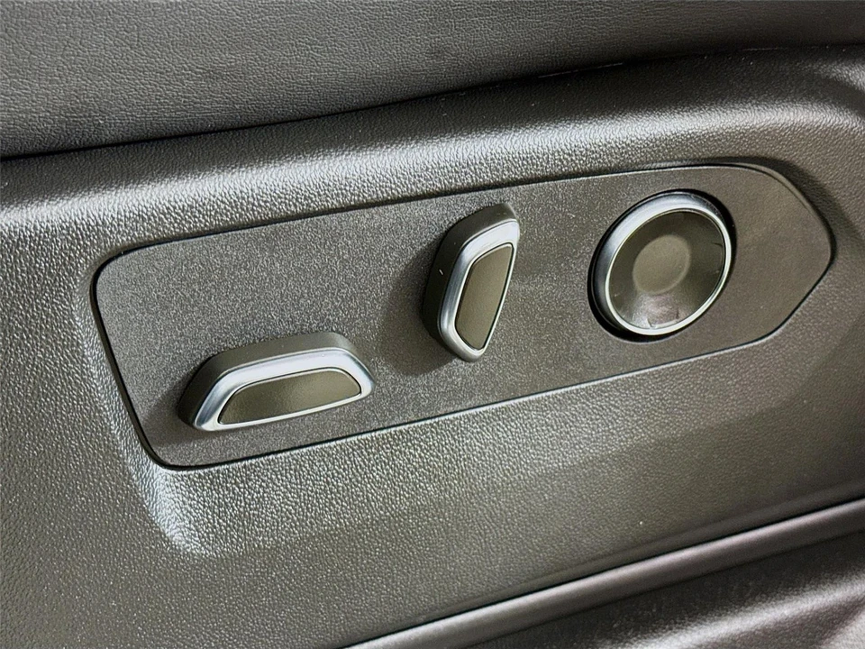 2024 Cadillac Escalade 5th Gen - Image 6 of 21