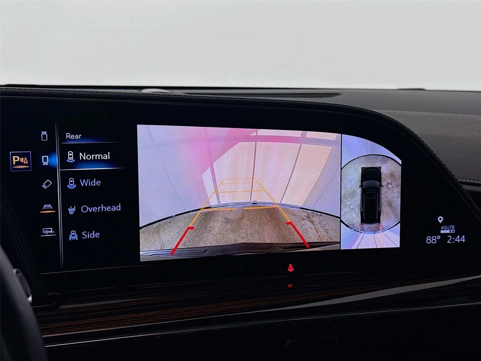 2024 Cadillac Escalade 5th Gen - Image 9 of 21