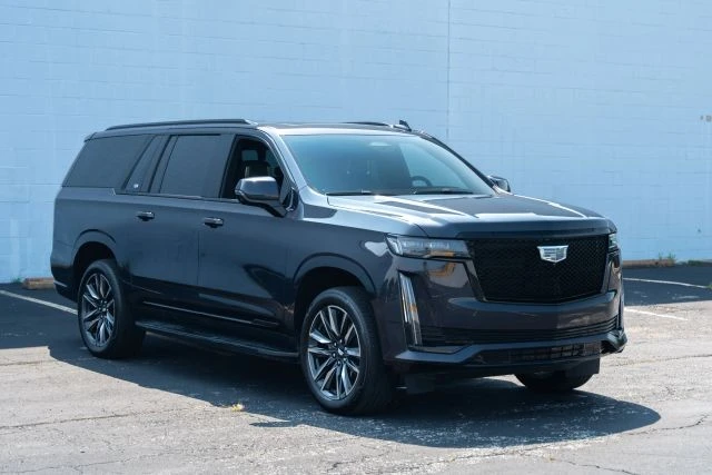 2024 Cadillac Escalade 5th Gen - Image 8 of 16