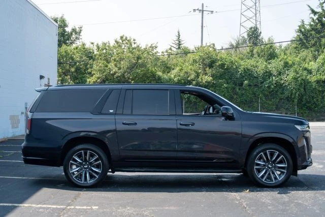 2024 Cadillac Escalade 5th Gen - Image 4 of 16