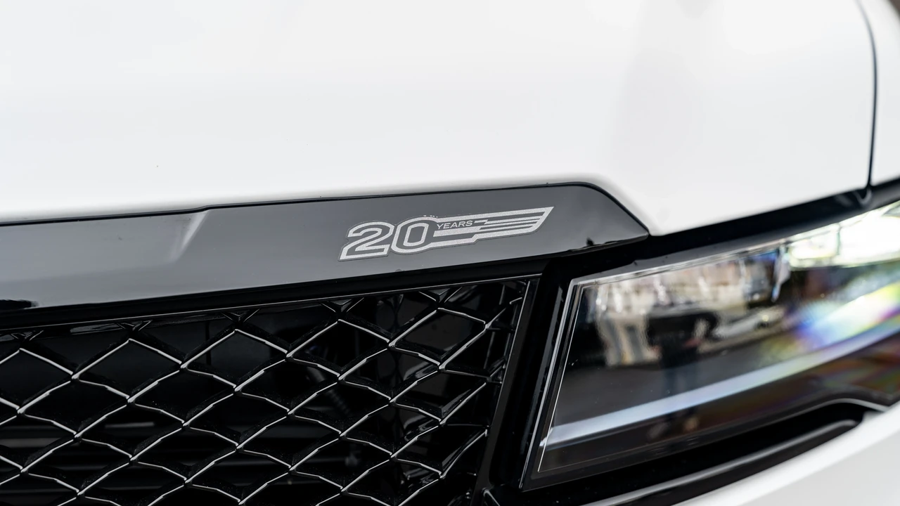 2024 Cadillac Escalade-V 5th Gen - Image 25 of 31