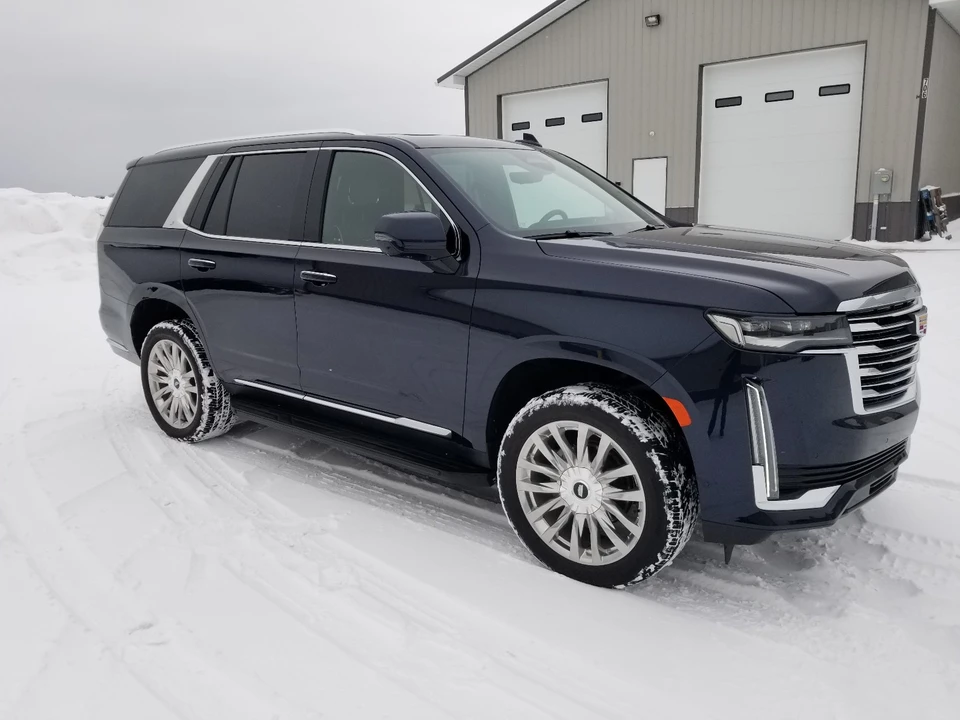 2024 Cadillac Escalade 5th Gen - Image 3 of 21