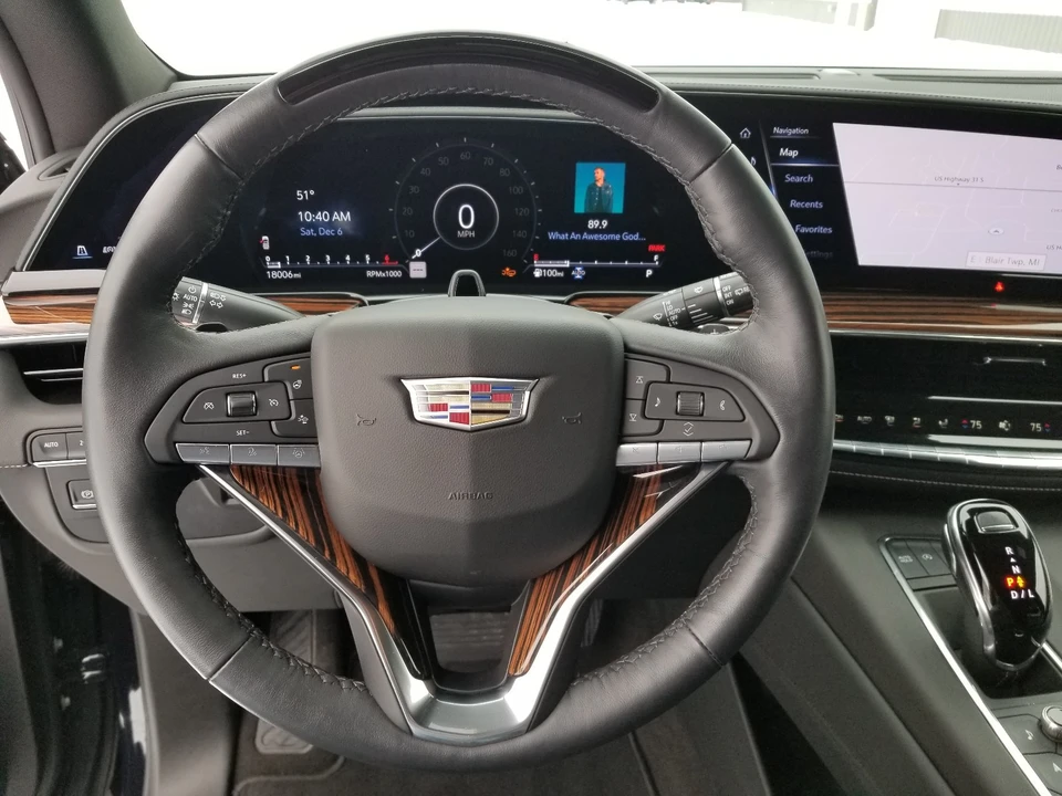 2024 Cadillac Escalade 5th Gen - Image 20 of 21