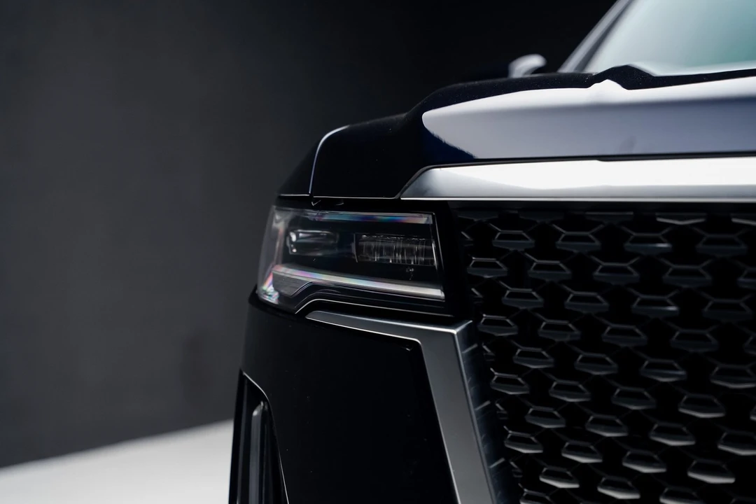 2024 Cadillac Escalade 5th Gen - Image 8 of 21