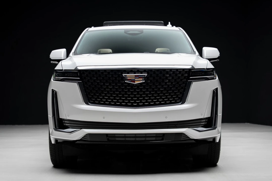 2024 Cadillac Escalade 5th Gen - Image 8 of 21