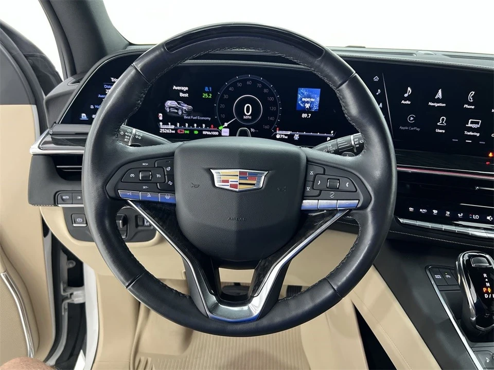 2024 Cadillac Escalade 5th Gen - Image 11 of 12