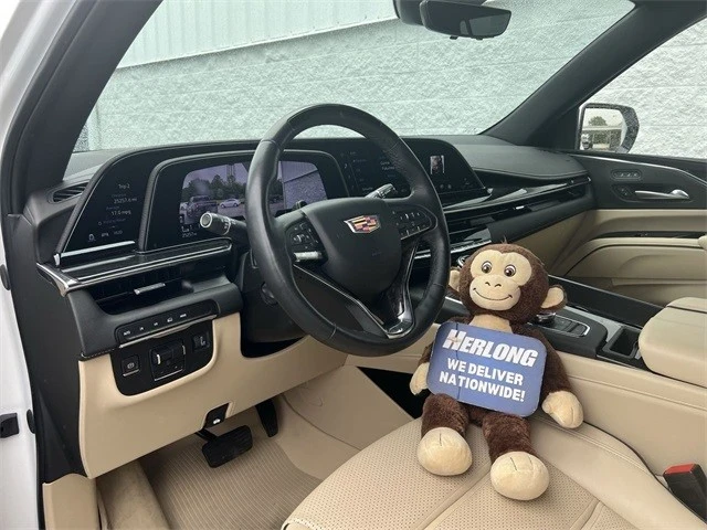 2024 Cadillac Escalade 5th Gen - Image 10 of 21
