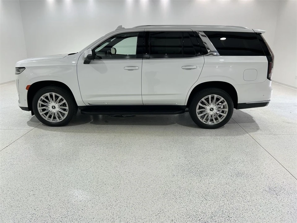 2024 Cadillac Escalade 5th Gen - Image 5 of 12