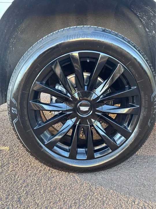 2024 Cadillac Escalade 5th Gen - Image 9 of 9