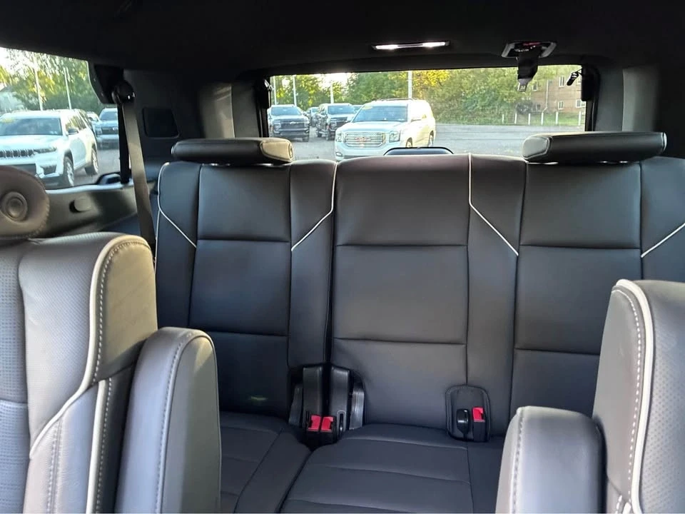 2024 Cadillac Escalade 5th Gen - Image 8 of 9