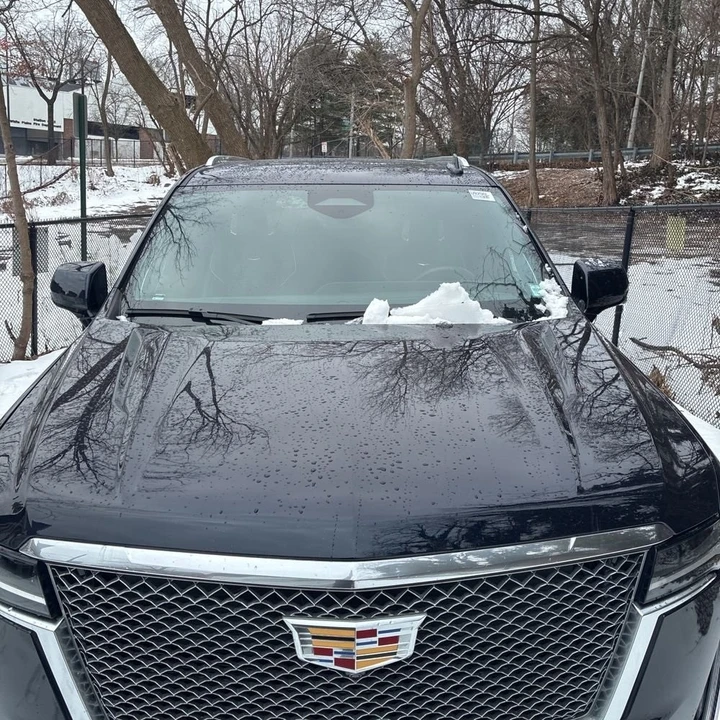 2024 Cadillac Escalade 5th Gen - Image 2 of 12