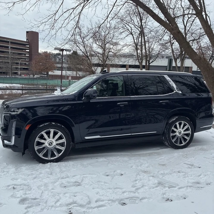 2024 Cadillac Escalade 5th Gen - Image 4 of 12