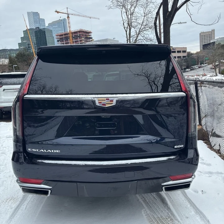2024 Cadillac Escalade 5th Gen - Image 5 of 12
