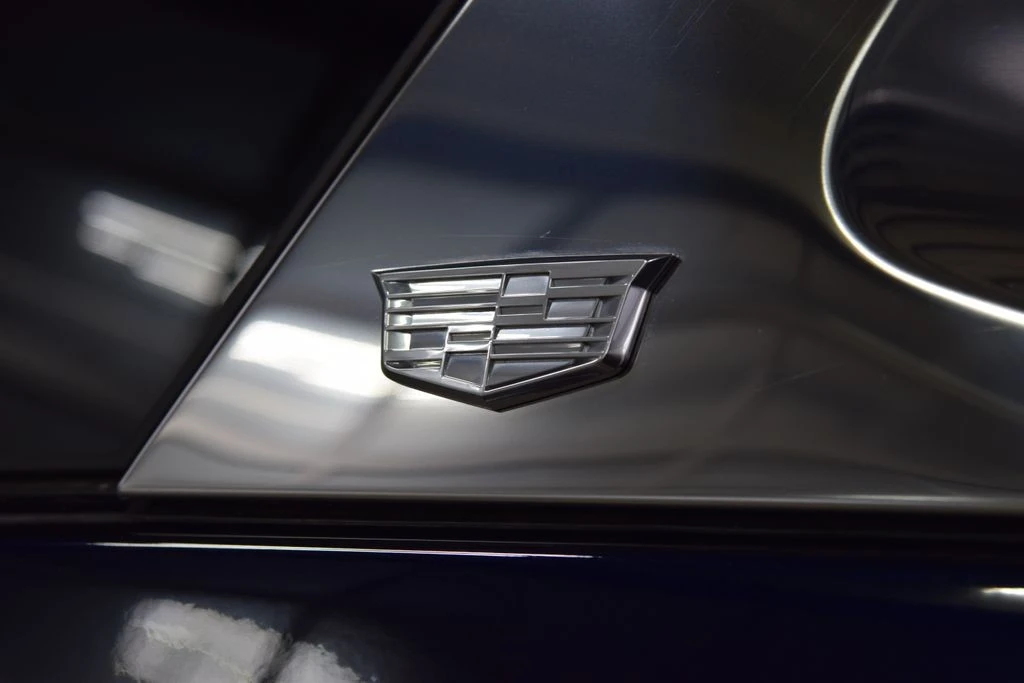 2024 Cadillac Escalade 5th Gen - Image 18 of 21