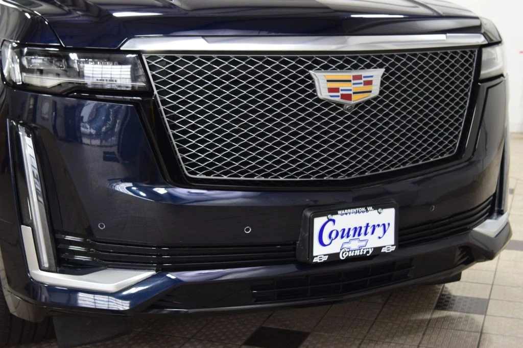 2024 Cadillac Escalade 5th Gen - Image 13 of 21