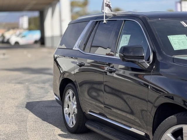 2024 Cadillac Escalade 5th Gen - Image 5 of 12