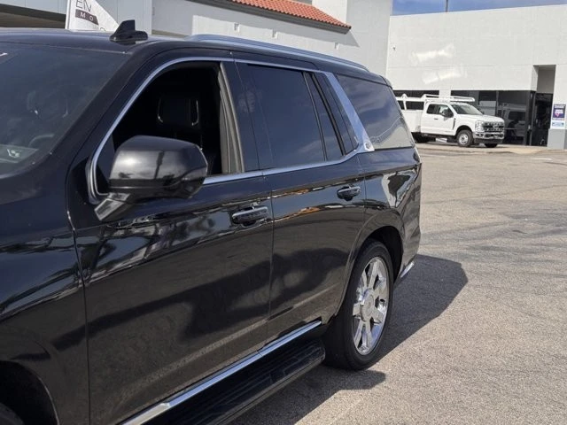 2024 Cadillac Escalade 5th Gen - Image 9 of 12
