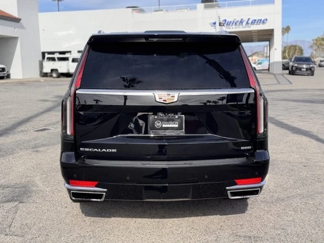 2024 Cadillac Escalade 5th Gen - Image 11 of 12