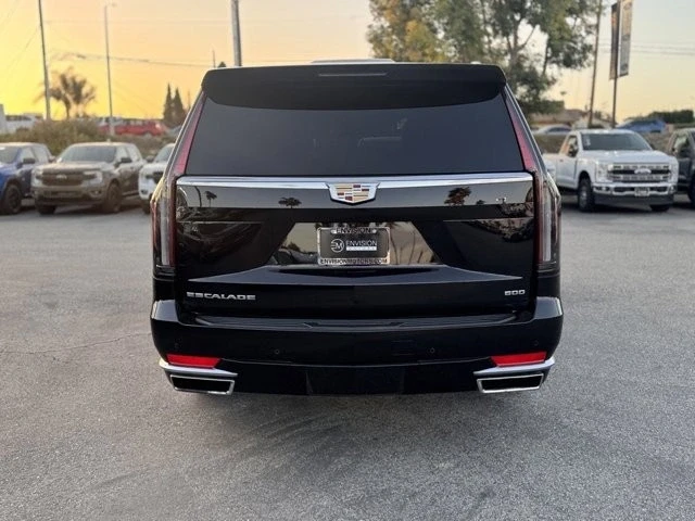 2024 Cadillac Escalade 5th Gen - Image 11 of 12