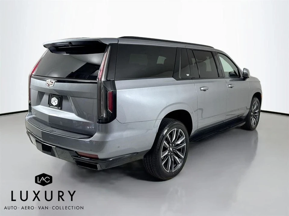 2024 Cadillac Escalade 5th Gen - Image 4 of 12