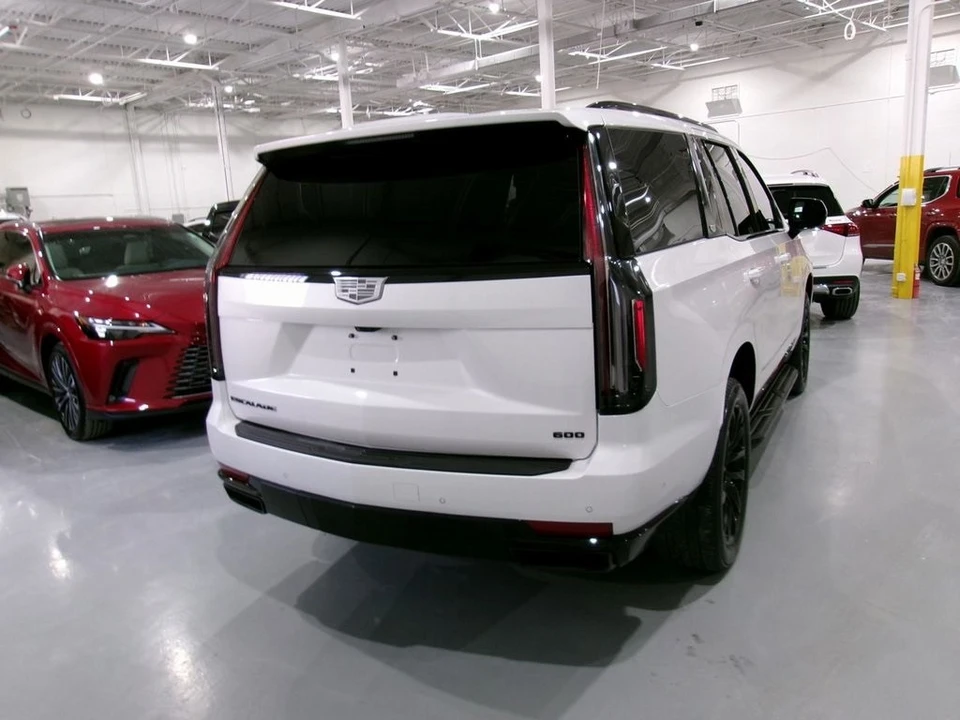 2024 Cadillac Escalade 5th Gen - Image 4 of 12