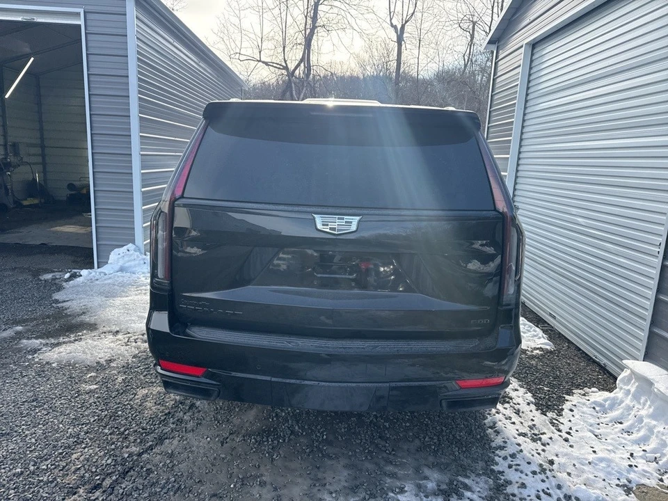 2024 Cadillac Escalade 5th Gen - Image 6 of 12