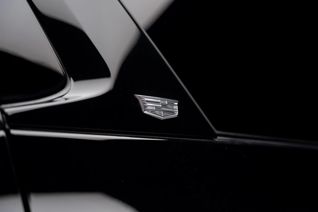 2024 Cadillac Escalade 5th Gen - Image 21 of 21