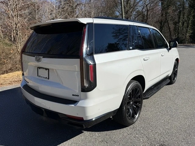 2024 Cadillac Escalade 5th Gen - Image 6 of 12