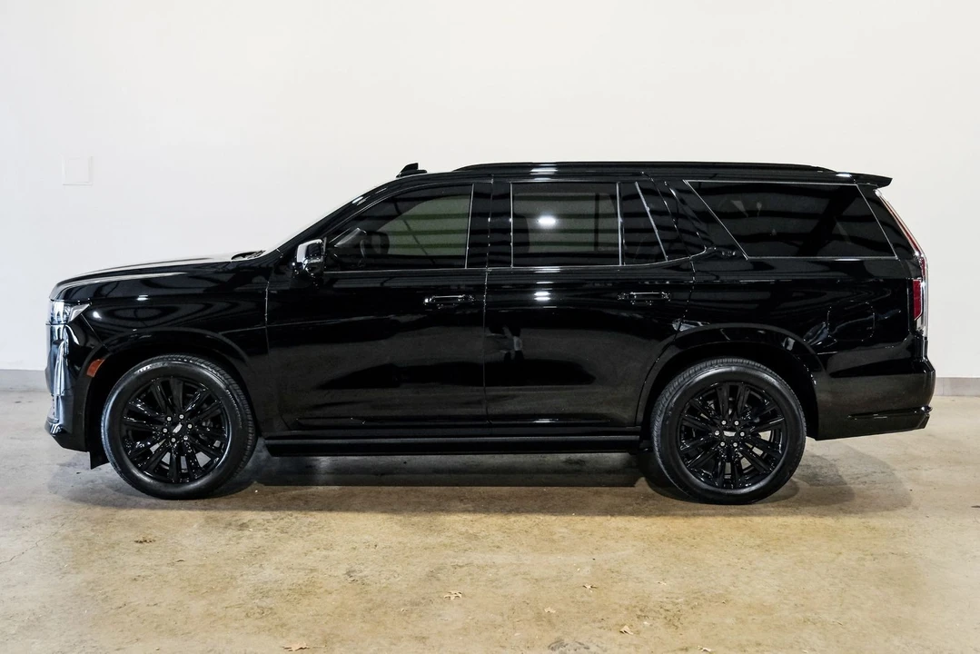2024 Cadillac Escalade 5th Gen - Image 5 of 12