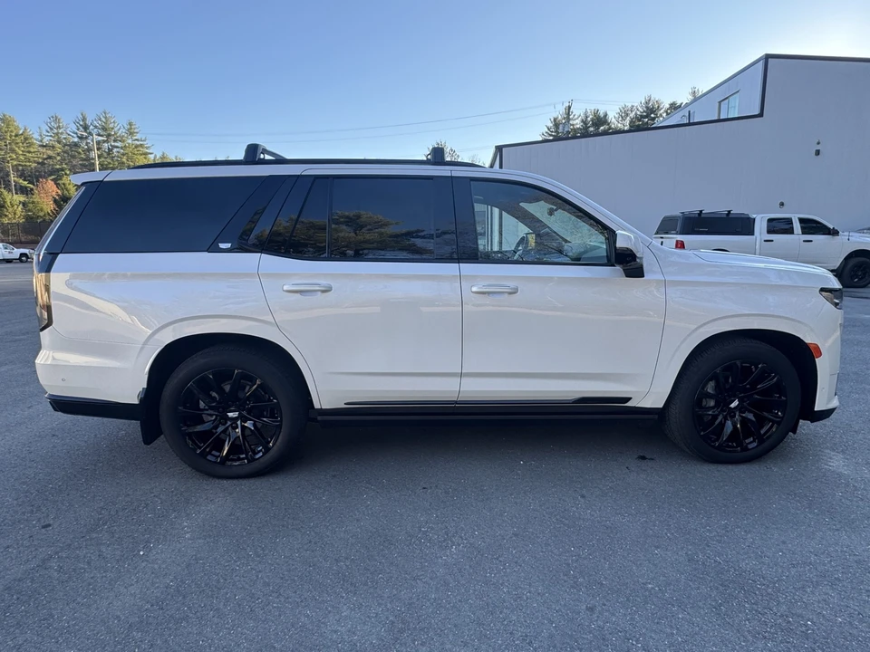 2024 Cadillac Escalade 5th Gen - Image 7 of 31