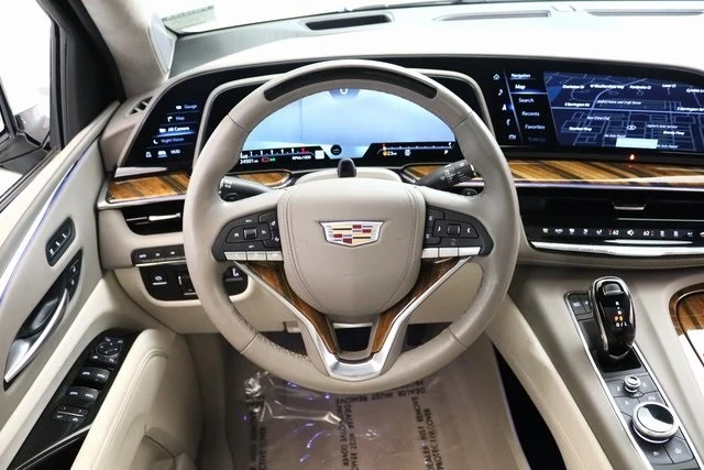 2024 Cadillac Escalade 5th Gen - Image 5 of 12