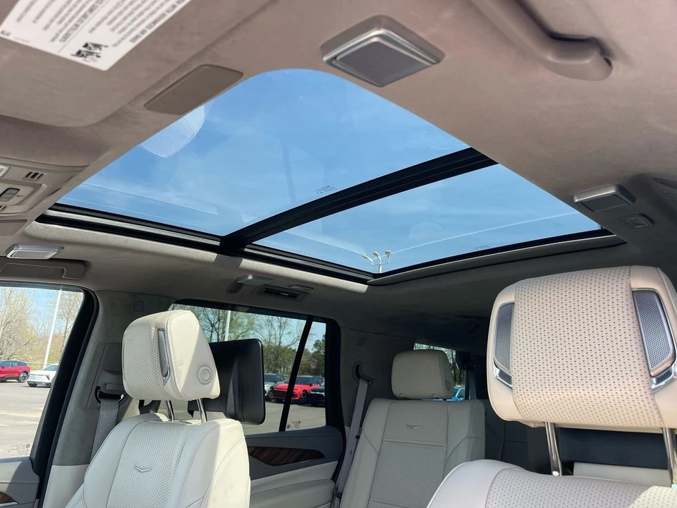 2024 Cadillac Escalade 5th Gen - Image 12 of 12