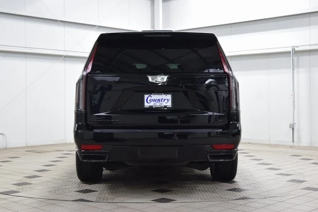 2024 Cadillac Escalade 5th Gen - Image 7 of 12