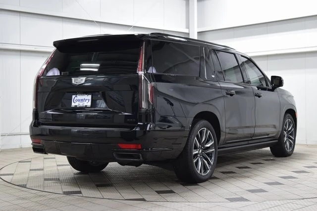 2024 Cadillac Escalade 5th Gen - Image 8 of 12