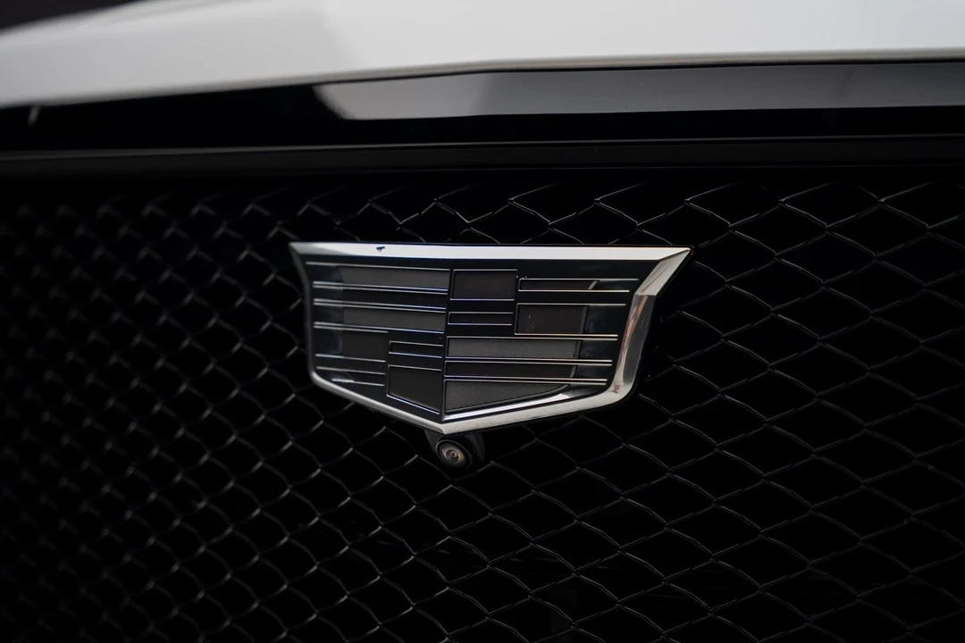 2024 Cadillac Escalade 5th Gen - Image 12 of 21