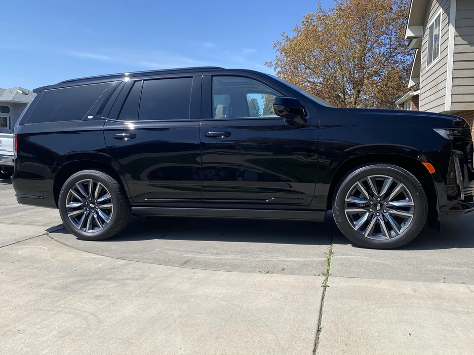 2024 Cadillac Escalade 5th Gen - Image 6 of 31