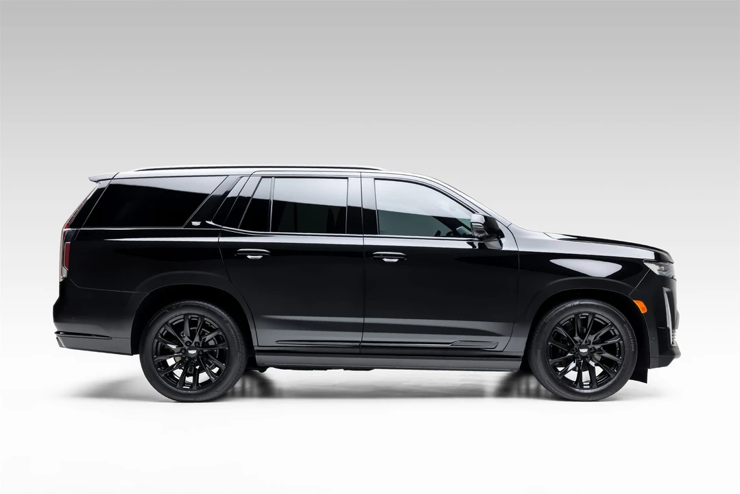 2024 Cadillac Escalade 5th Gen - Image 9 of 31