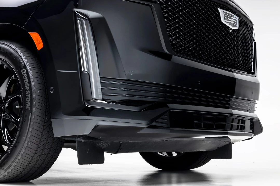 2024 Cadillac Escalade 5th Gen - Image 22 of 31