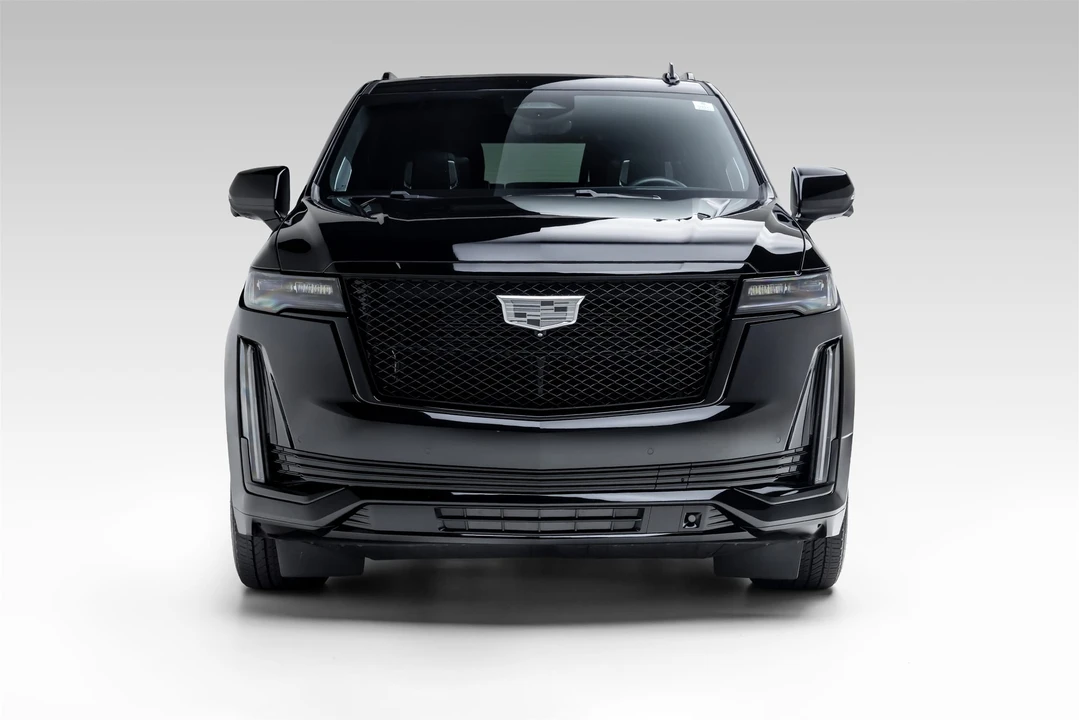 2024 Cadillac Escalade 5th Gen - Image 5 of 31
