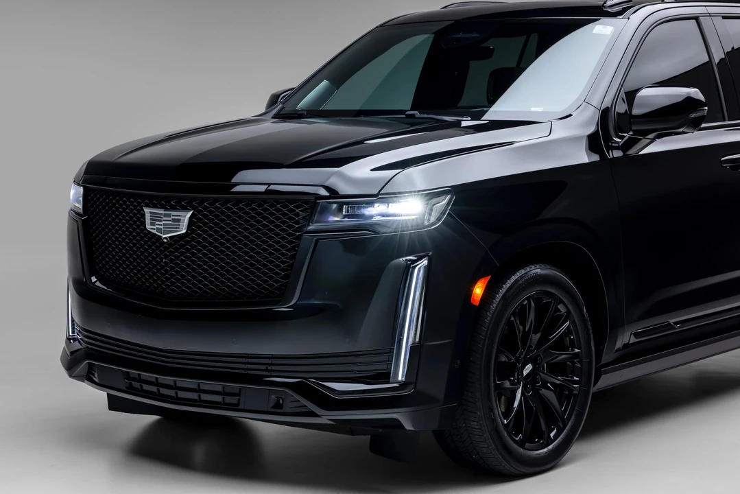 2024 Cadillac Escalade 5th Gen - Image 20 of 31