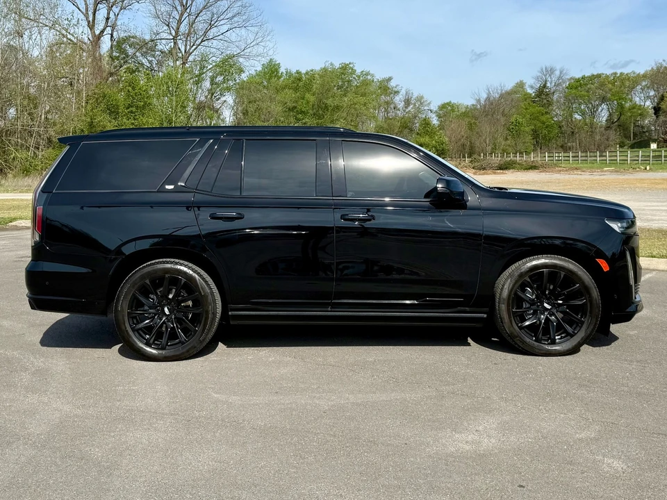 2024 Cadillac Escalade 5th Gen - Image 7 of 21