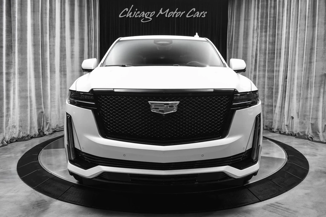 2024 Cadillac Escalade 5th Gen - Image 7 of 12