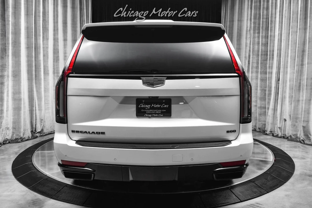 2024 Cadillac Escalade 5th Gen - Image 4 of 12
