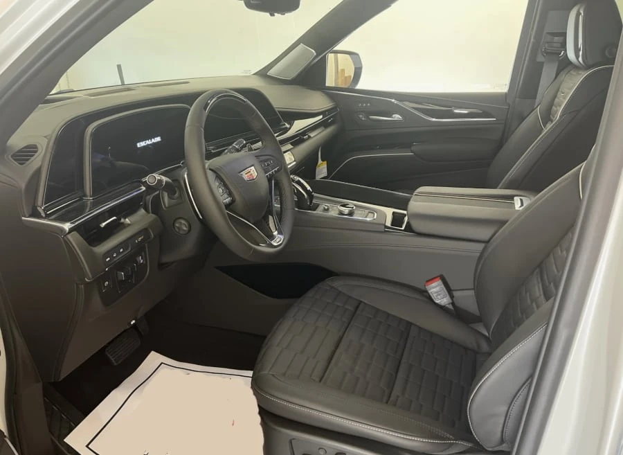 2024 Cadillac Escalade-V 5th Gen - Image 5 of 6