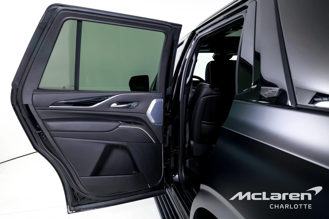 2024 Cadillac Escalade-V 5th Gen - Image 17 of 31