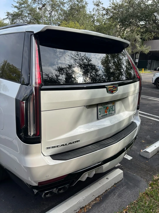 2024 Cadillac Escalade-V 5th Gen - Image 10 of 21
