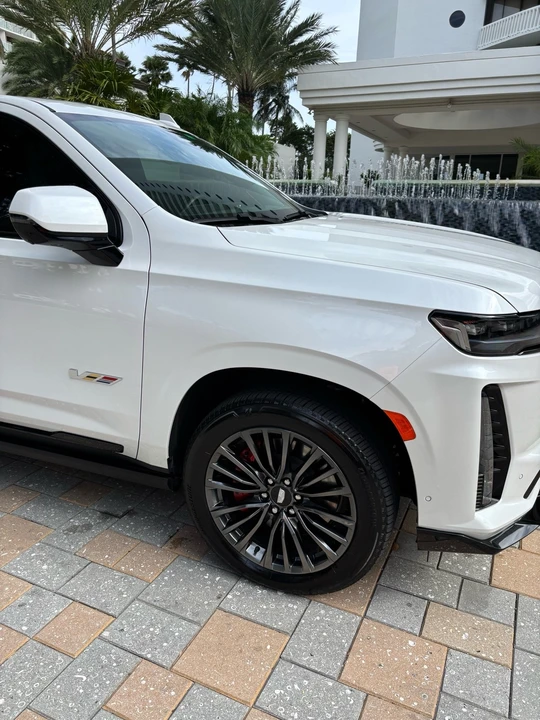 2024 Cadillac Escalade-V 5th Gen - Image 2 of 21