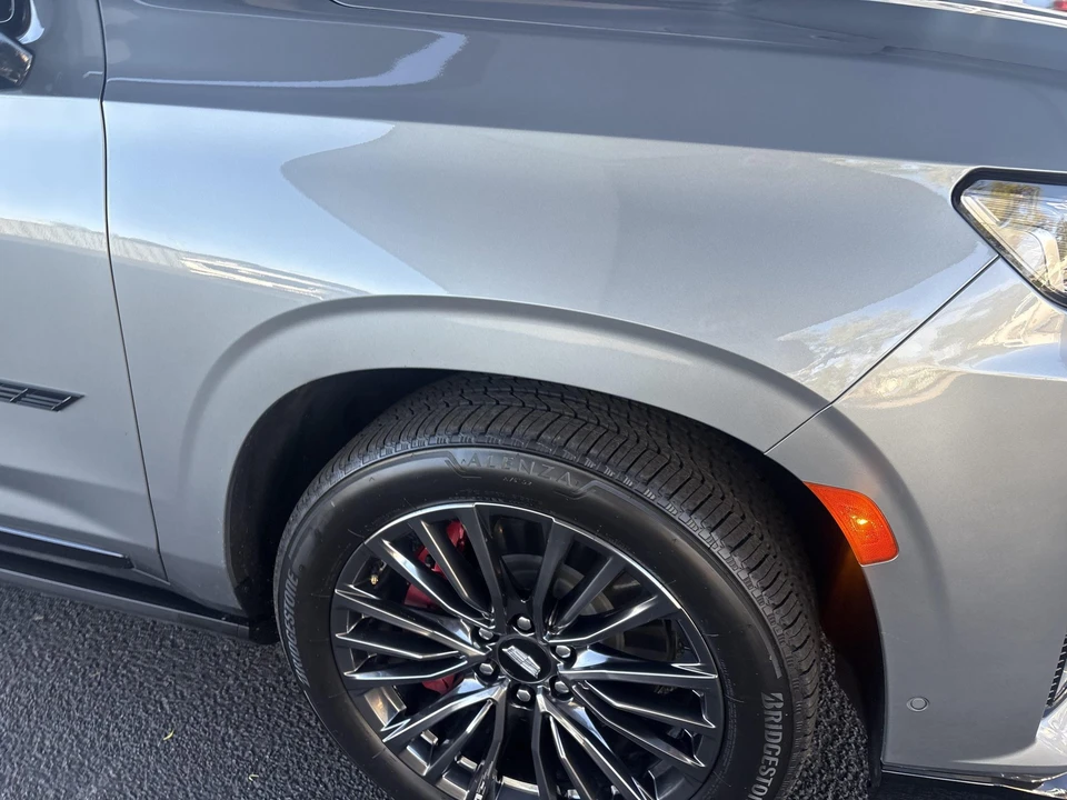 2024 Cadillac Escalade-V 5th Gen - Image 12 of 31